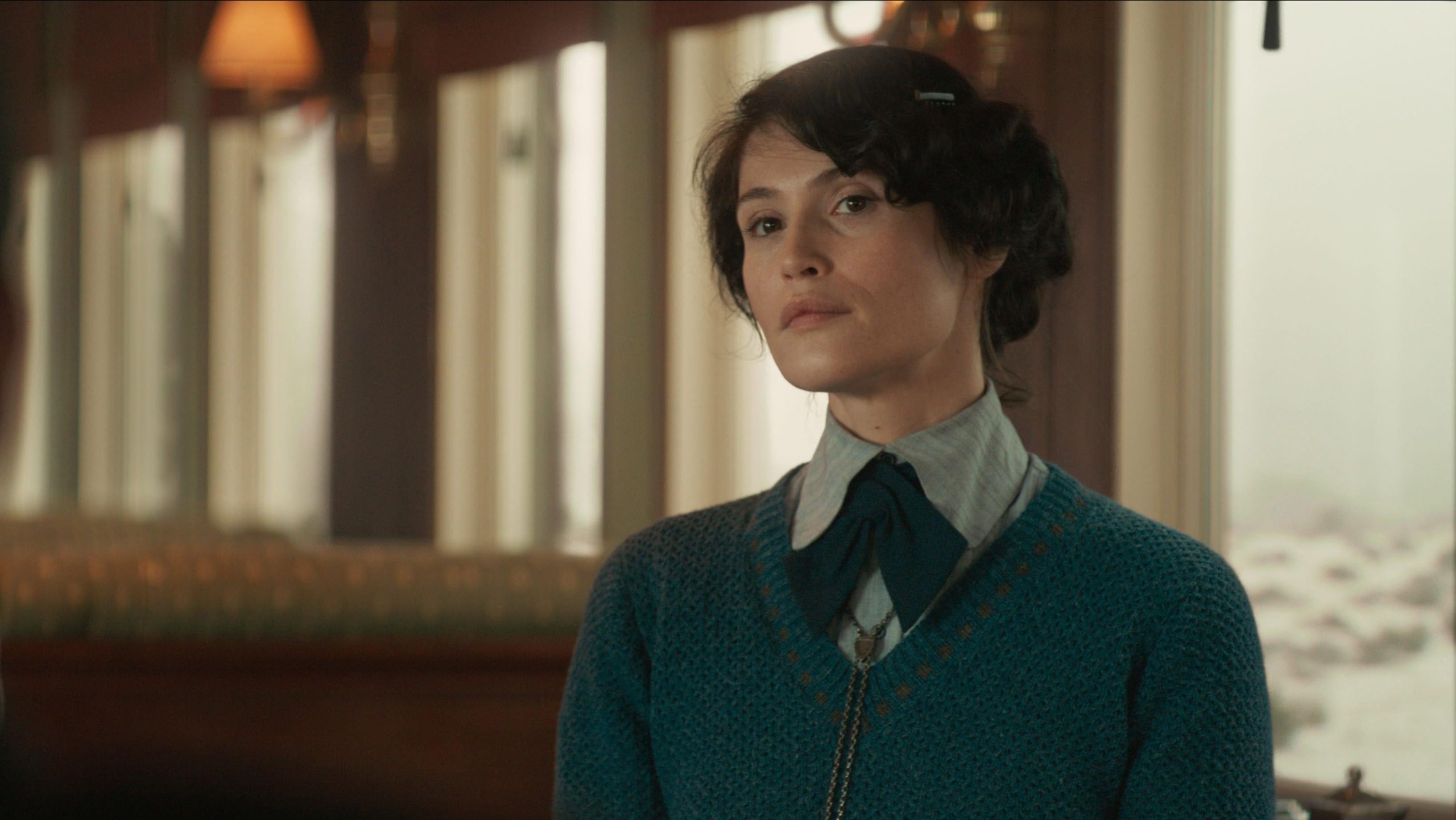 Gemma Arterton's Polly is one of the film's highlights. (Image: 20th Century Studios)