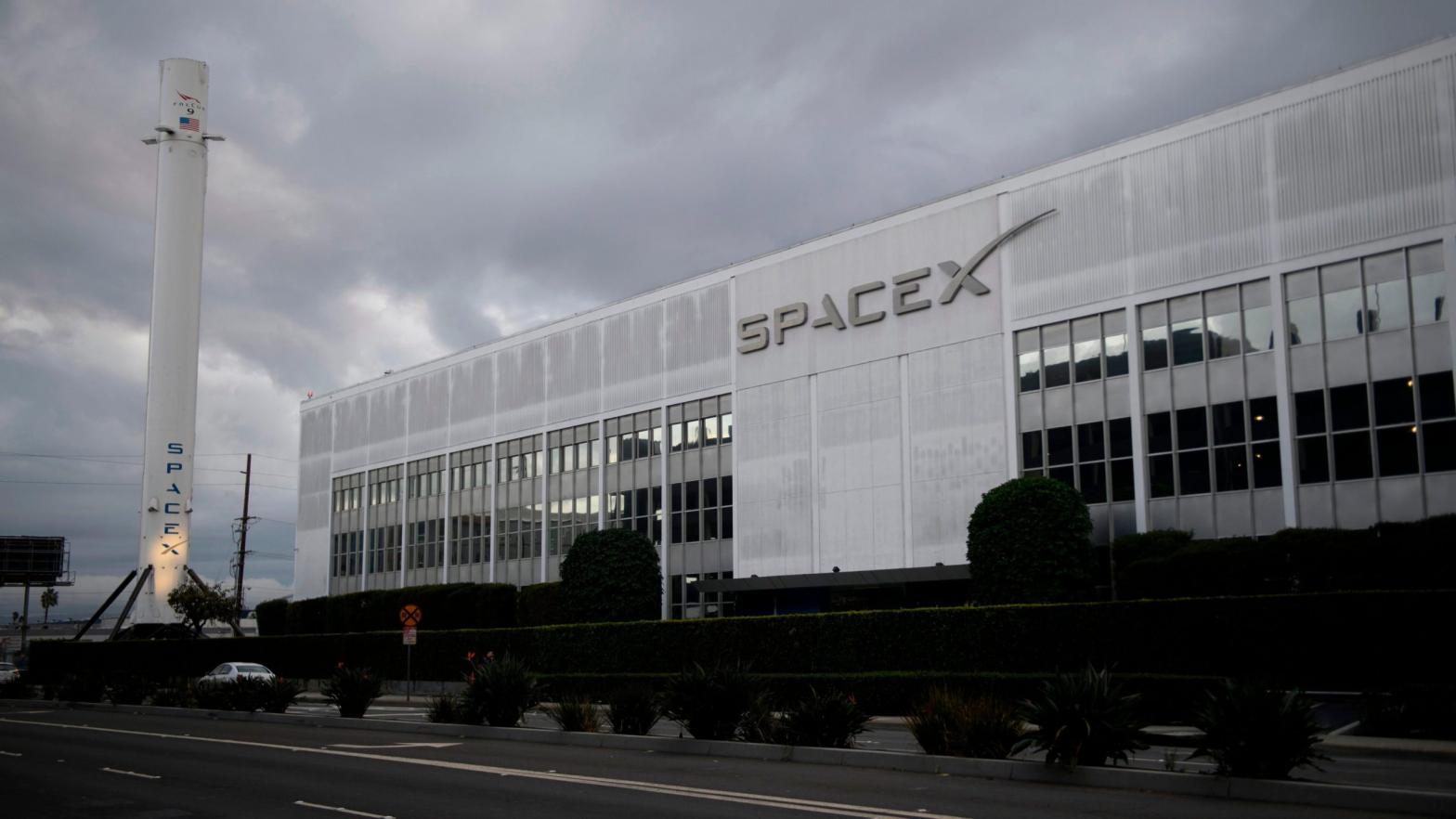 A Falcon 9 rocket is displayed outside the SpaceX headquarters on January 28, 2021 in Hawthorne, California.  (Photo: Patrick T. Fallon, Getty Images)