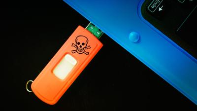 Hackers Have Been Sending Malware-Filled USB Sticks to U.S. Companies Disguised as Presents