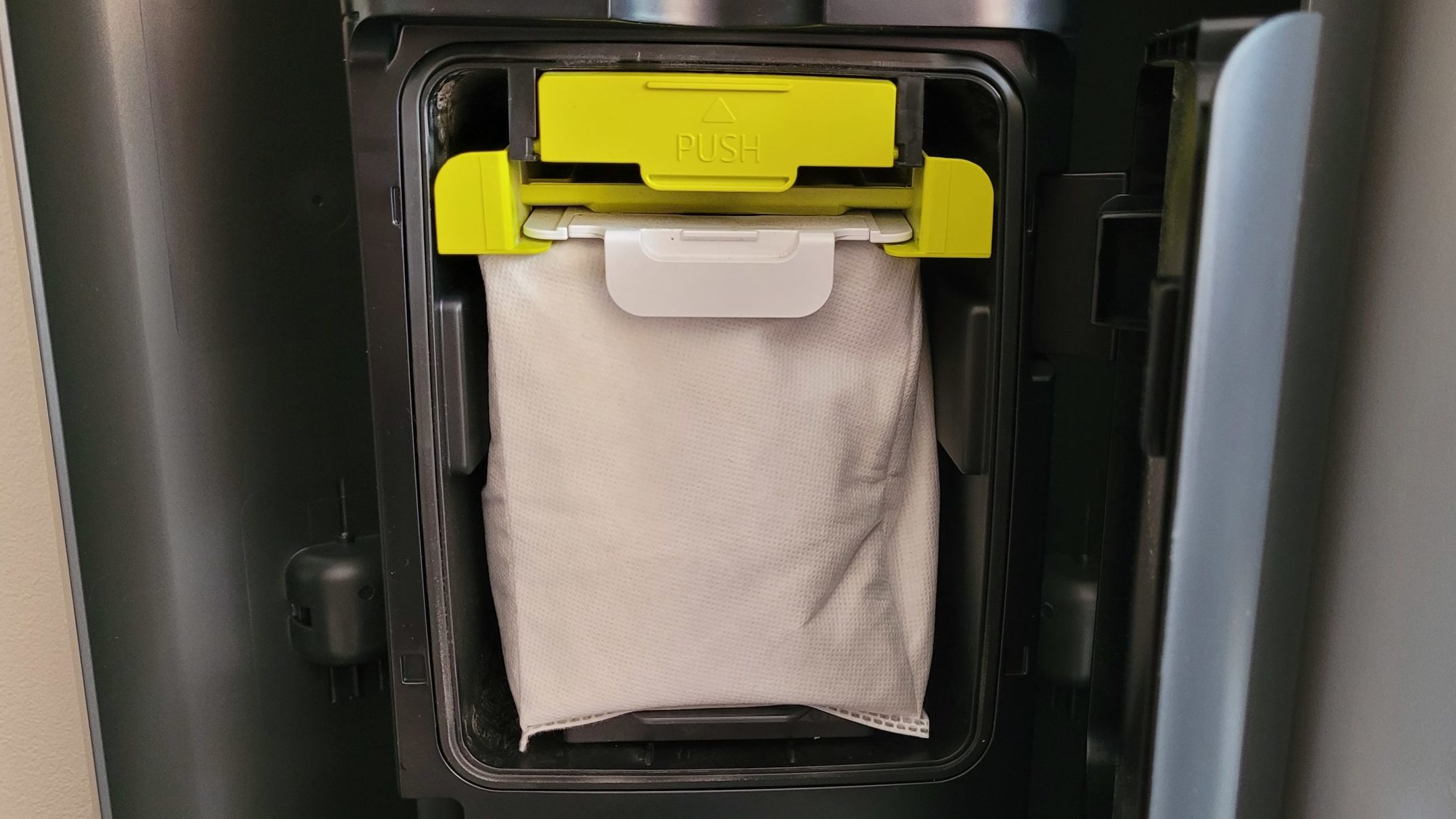 The LG CordZero features an all-in-one tower with a disposable bag
