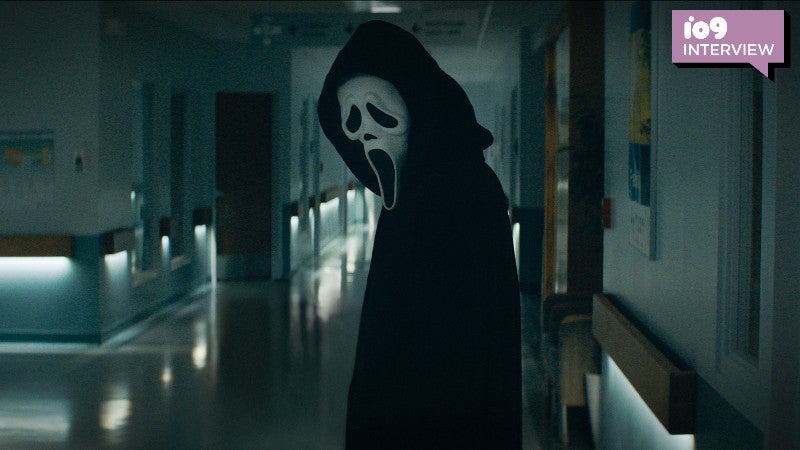 Ghostface is back in Scream, not to be confused with the original Scream. (Image: Paramount)