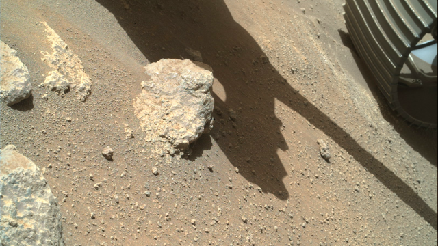 NASA Has a Plan to Dislodge the Pebbles Stuck in Perseverance Rover