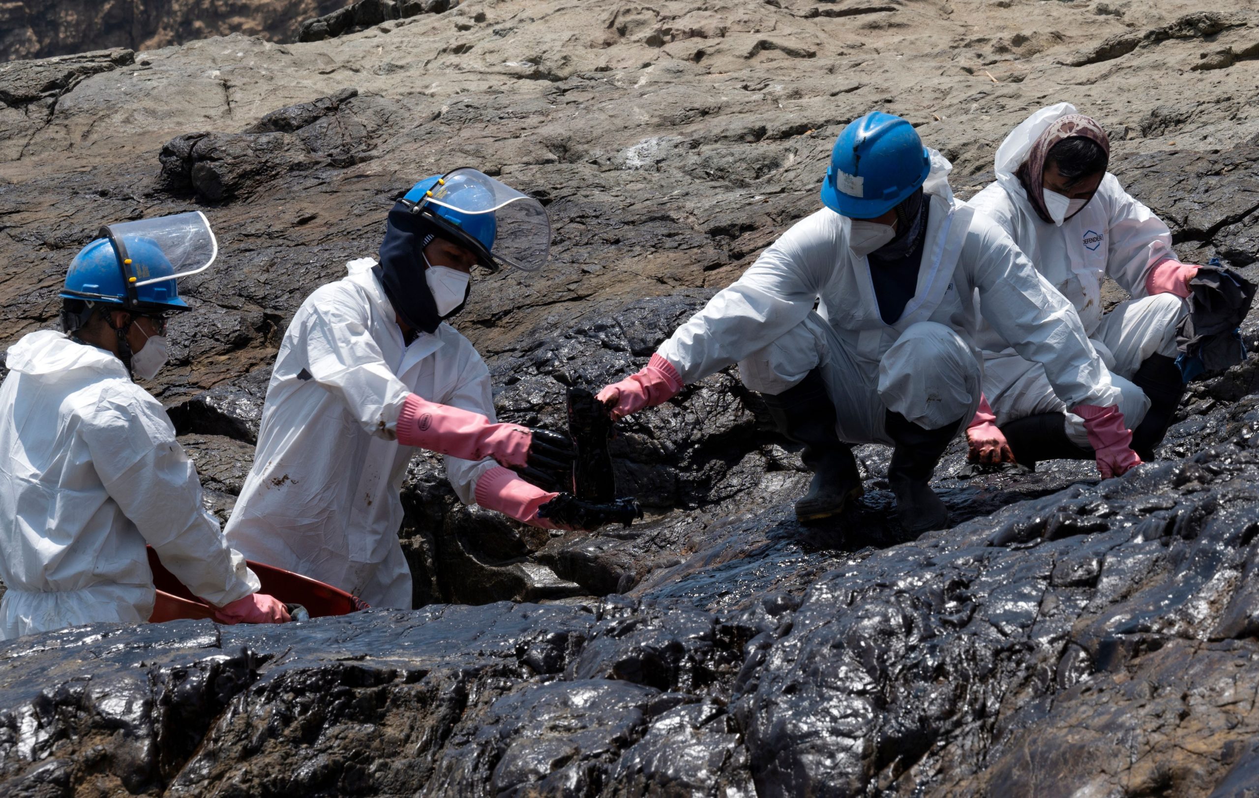 Oil Companies Blame The Tonga Volcanic Eruption For Oil Spill In Perú