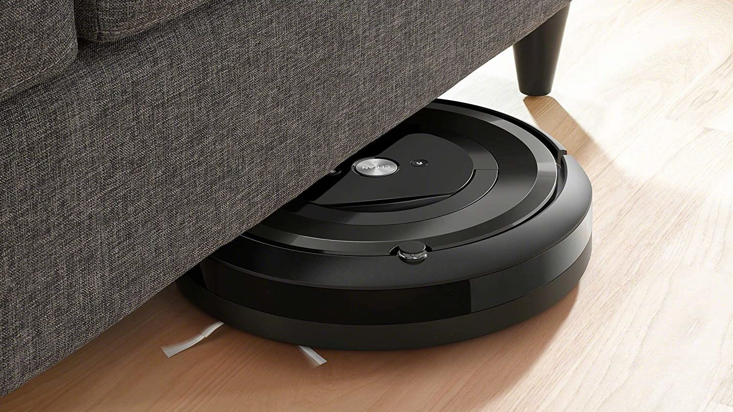 Roomba E5 robot vacuum cleaner
