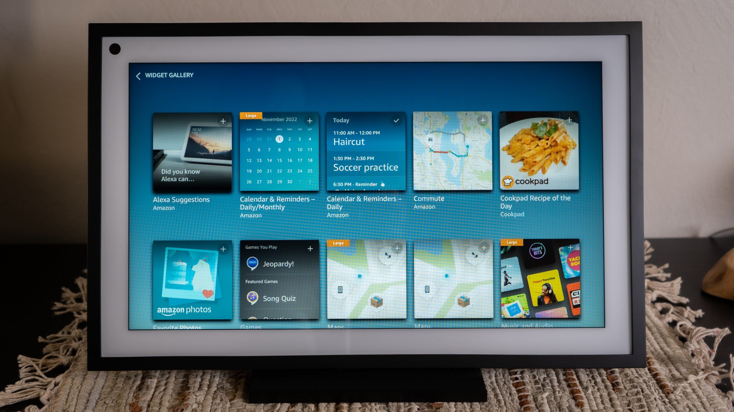 Welcome to the widget gallery.  (Photo: Florence Ion / Gizmodo)
