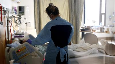 U.S. Hospitals Complain Nurses Making Too Much Money During COVID-19 Pandemic