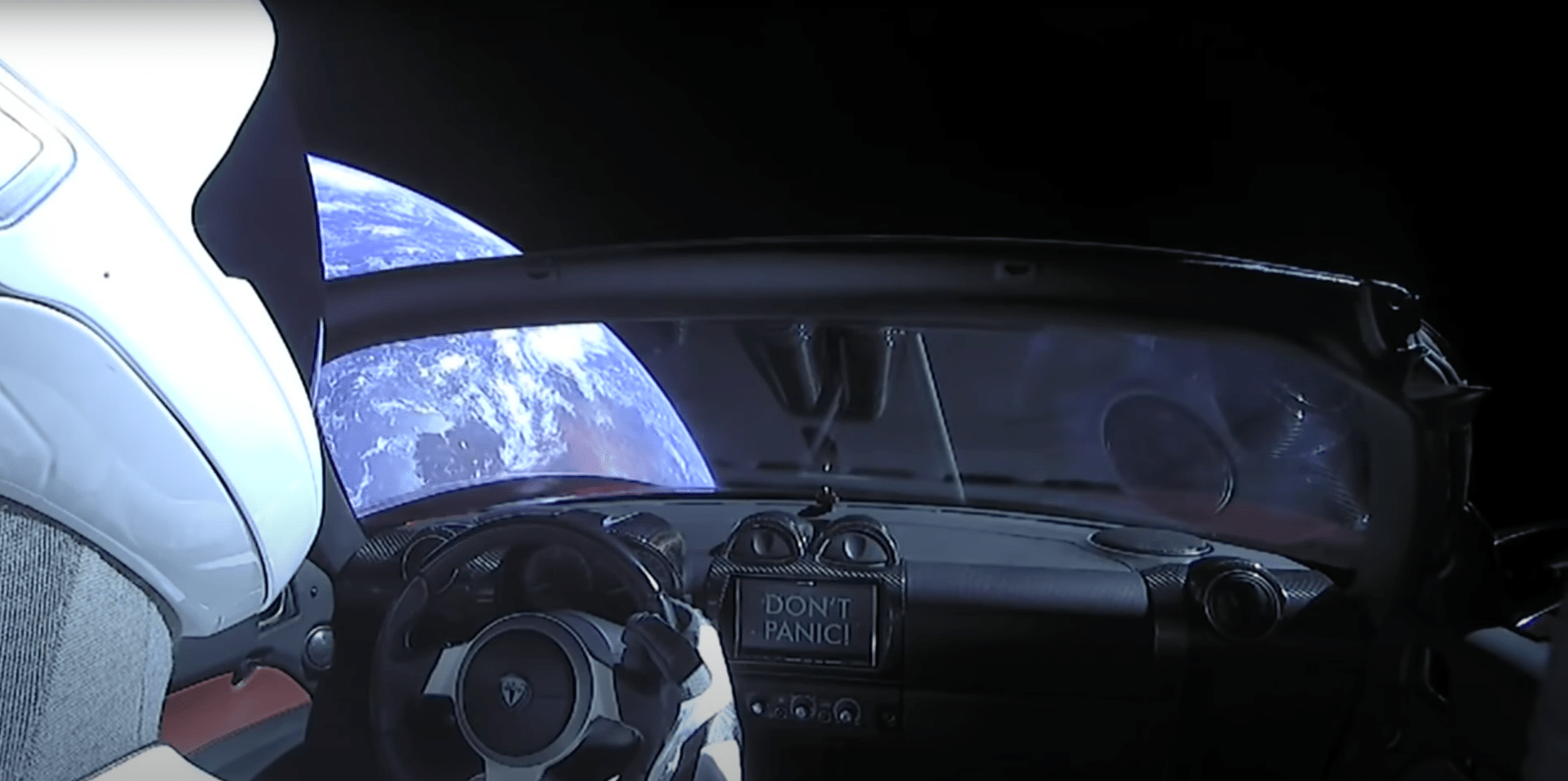 The Tesla Roadster Elon Musk Chucked Into Space Is Still Floating Around 4 Years Later