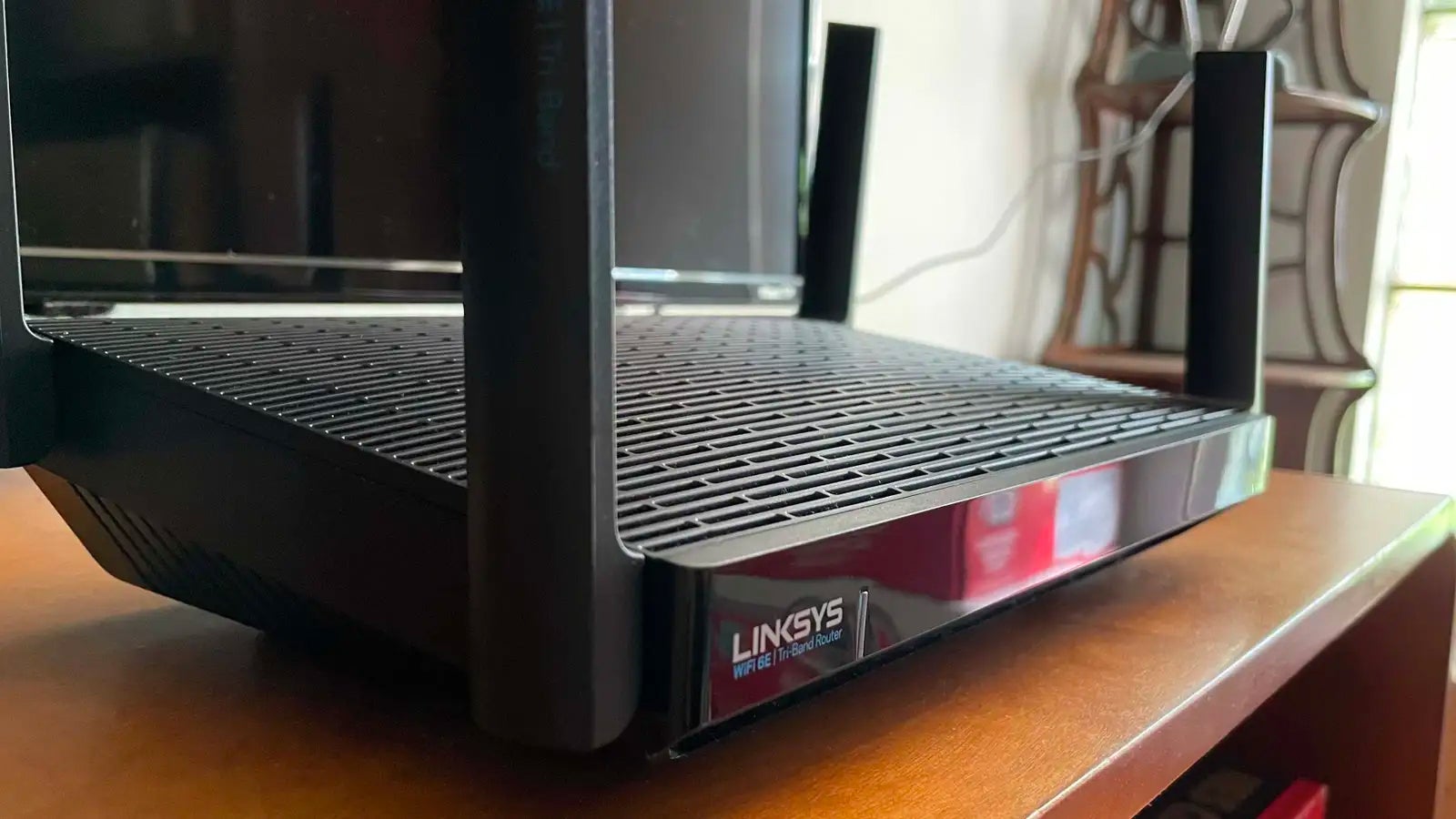 Wi-Fi 6E routers like the Linksys Hydra Pro 6E are now on the market. (Photo: Wes Davis/Gizmodo)