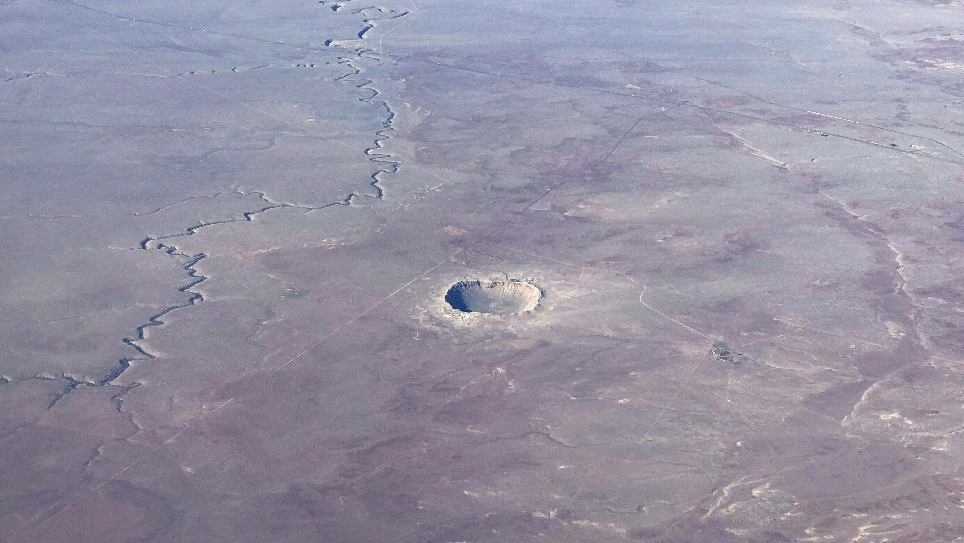Meteor Crater in Arizona, as seen from a plane in January 2017. (Photo: DANIEL SLIM/AFP, Getty Images)