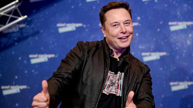 Elon Musk Pledges Starlink Support for Ukrainian Internet, Won’t Block Russian News Sources