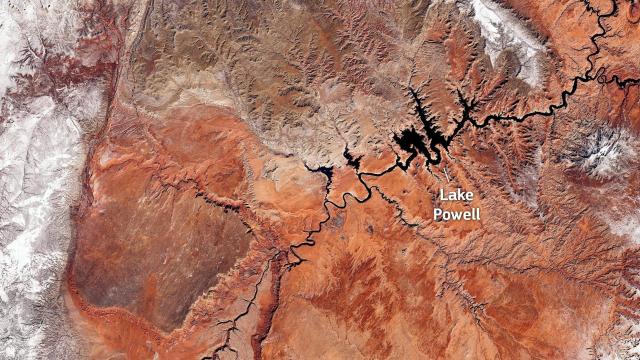 Lake Powell Is in Big Trouble