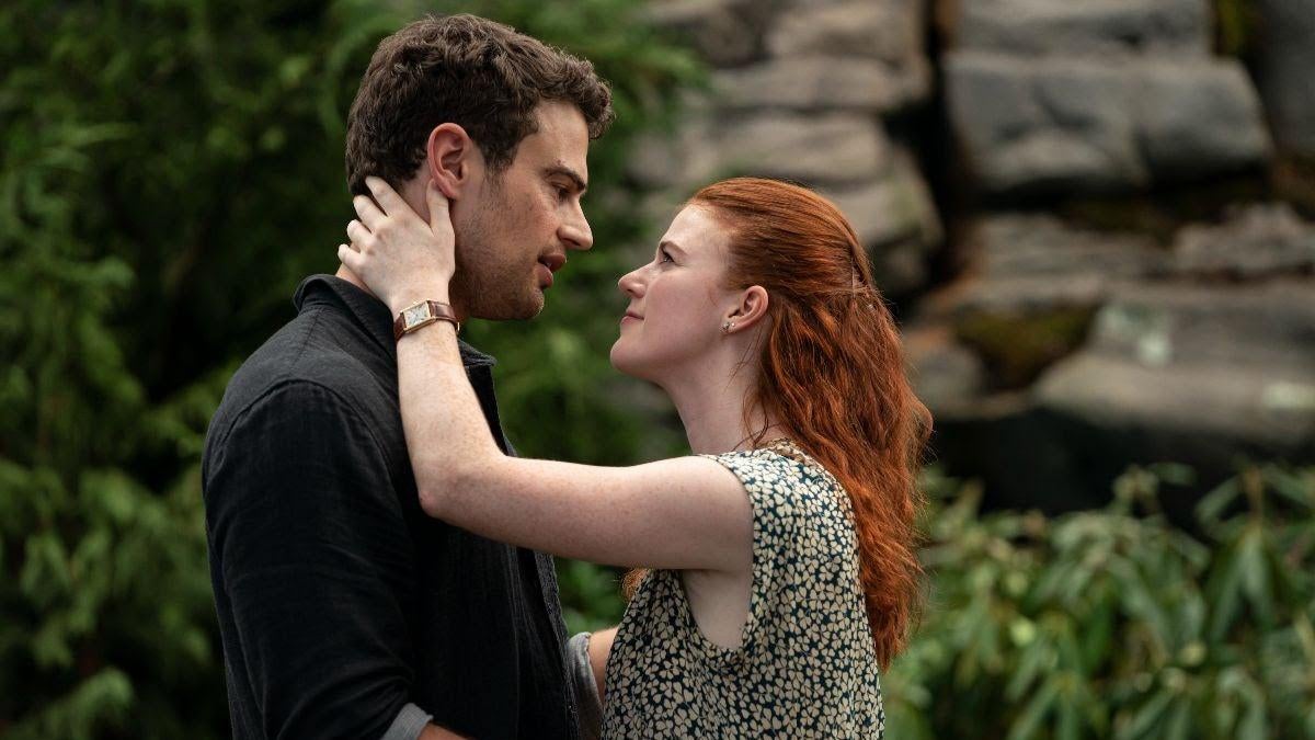 Theo James and Rose Leslie in The Time Traveller's Wife. (Image: HBO)