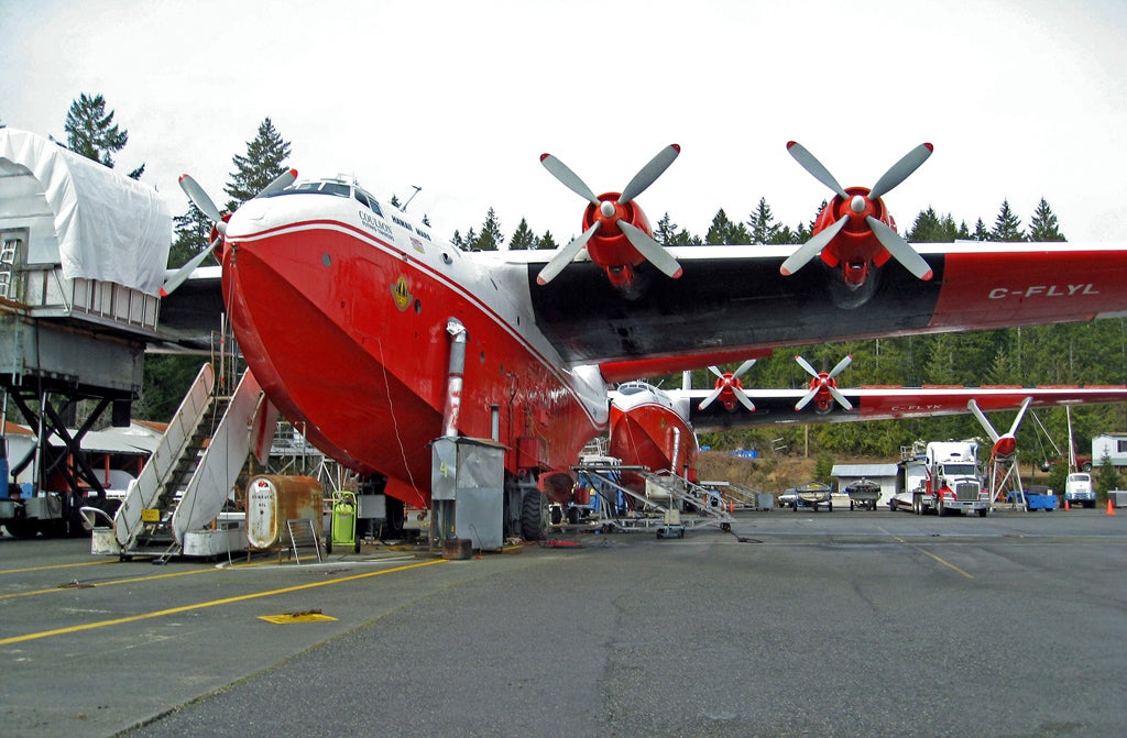 The World’s Largest Operational Flying Boat Is 77 Years Old and Isn’t Ready to Quit