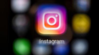 Instagram’s Chronological Feed Is Back, Baby