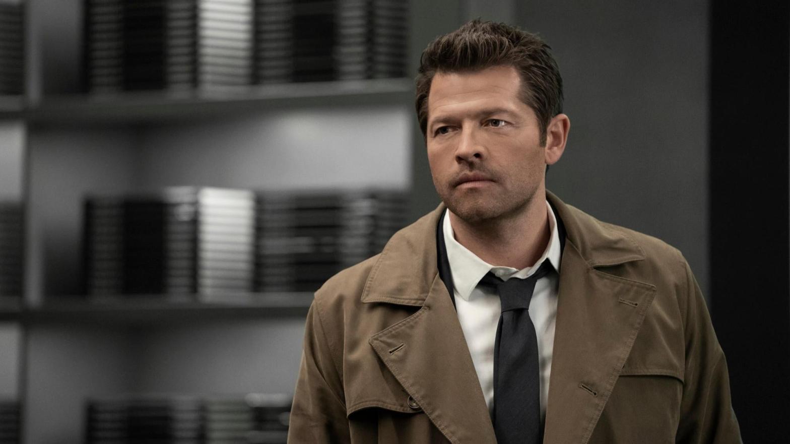 Misha Collins is back on the CW. (Image: The CW)