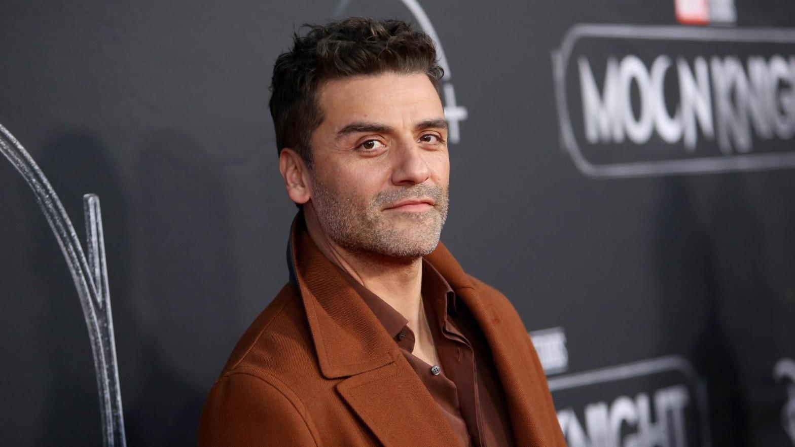 It's Oscar Week. Oscar Isaac, of course. Here, we see him at the premiere of Moon Knight. (Image: Marvel Studios)