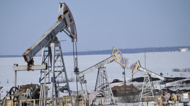 How Western Oil Companies Paid for Putin’s War
