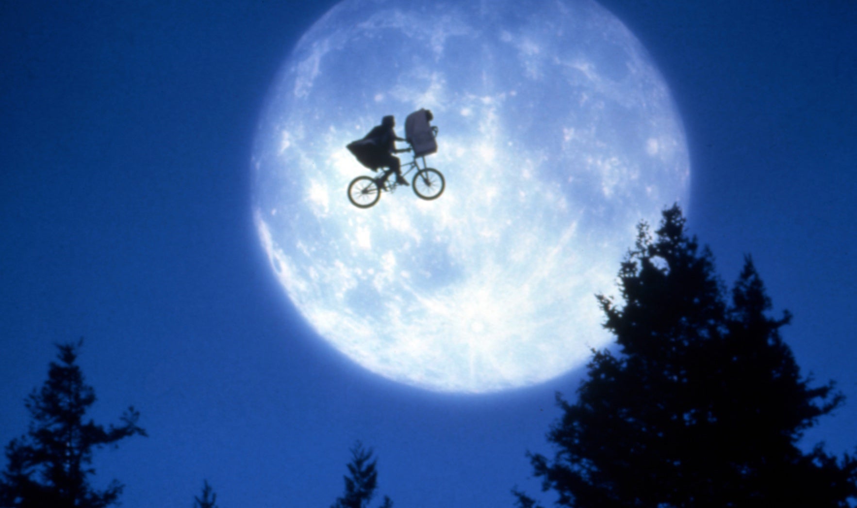 E.T. flew into theatres 40 years ago. (Image: Universal)