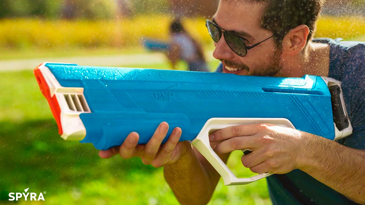 The Water Gun That Shoots Liquid Bullets No Longer Needs Batteries or Charging