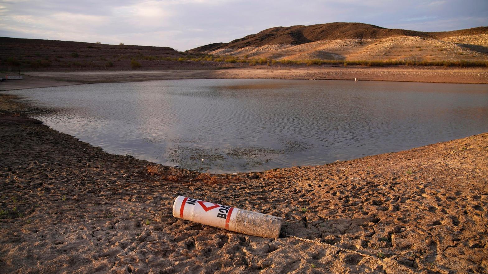 A buoy sits near a closed boating area on Lake Mead. (Photo: John Locher, AP)