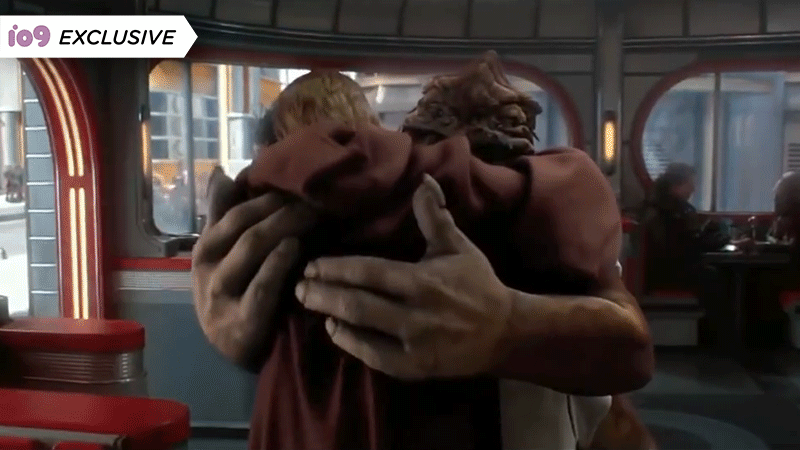 Come share the love, everyone. (Gif: Lucasfilm)