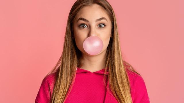 Ask Giz: What Actually Happens When You Swallow Gum?