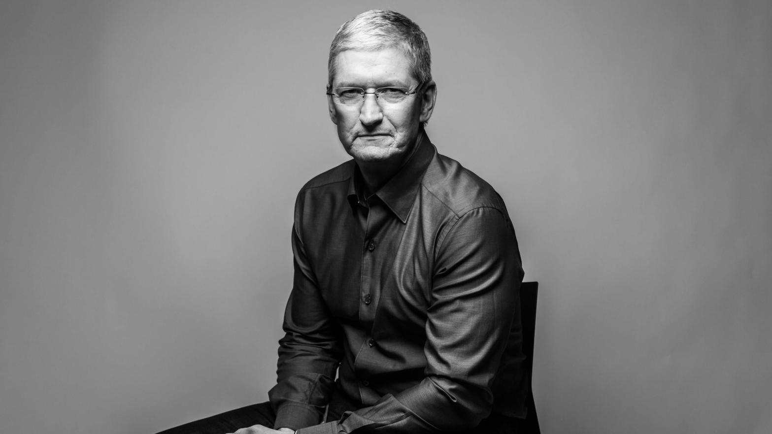 Apple CEO Tim Cook poses for a portrait at Apple's global headquarters in Cupertino, California on July 28, 2016 (Photo: The Washington Post, Getty Images)