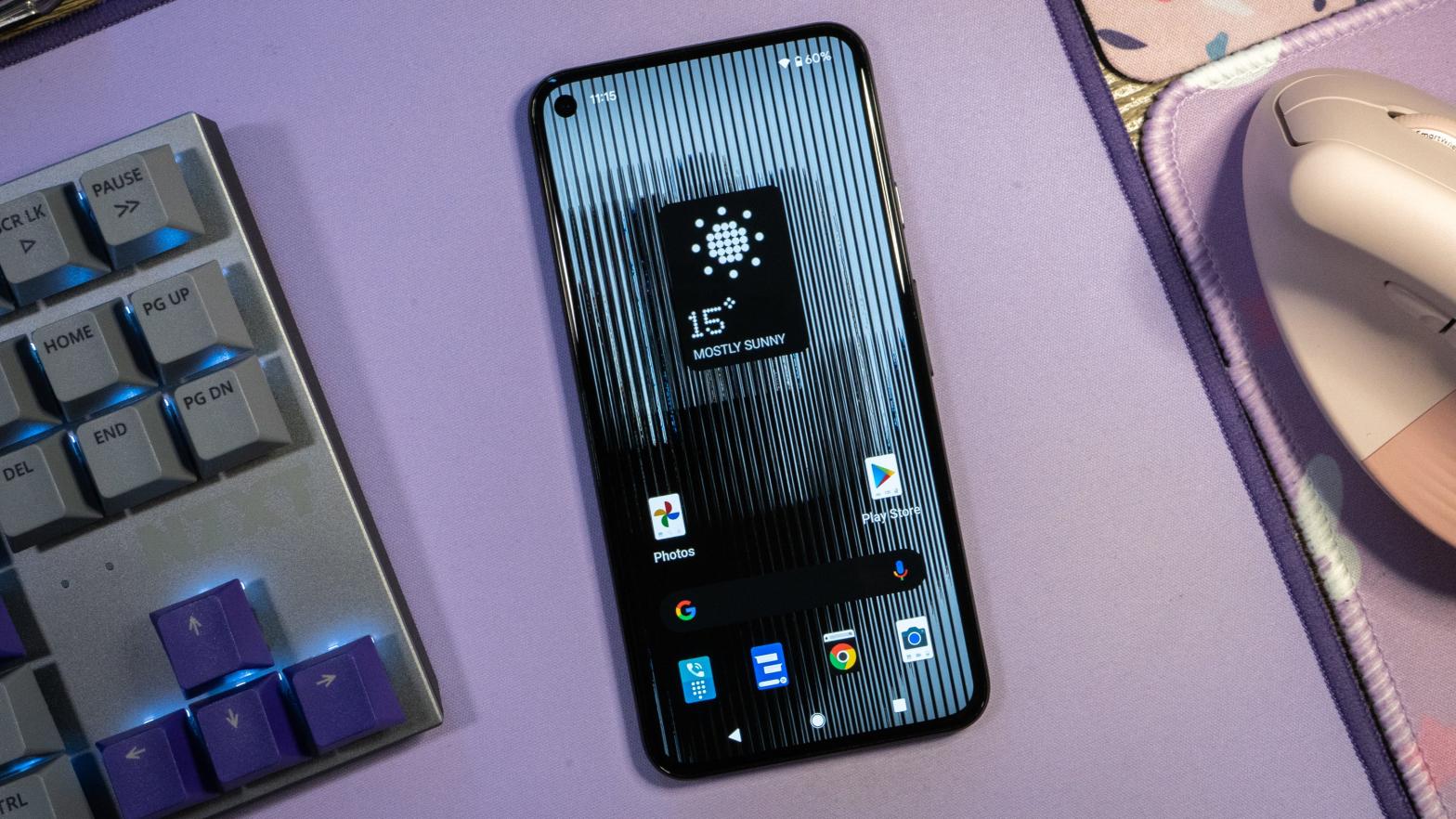 The Nothing Launcher is nothing for right now.  (Photo: Florence Ion / Gizmodo)