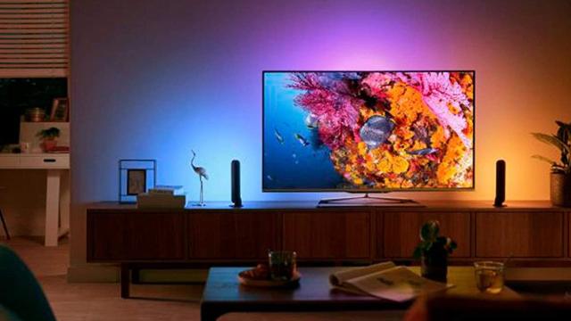Your Guide to Setting up Philips Hue Smart Lights