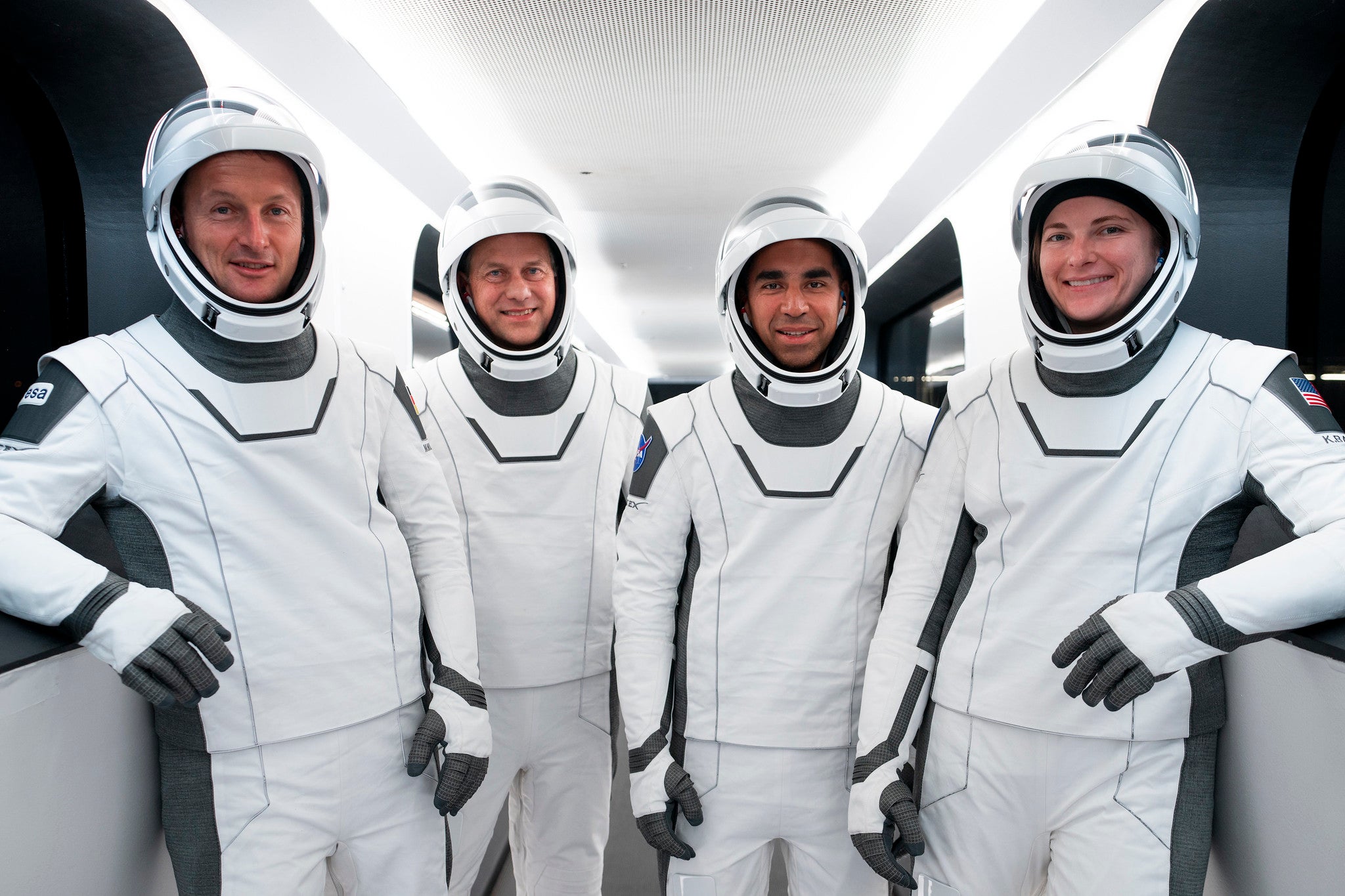 Members of NASA's Crew-3 expedition donning their SpaceX spacesuits.  (Photo: SpaceX)
