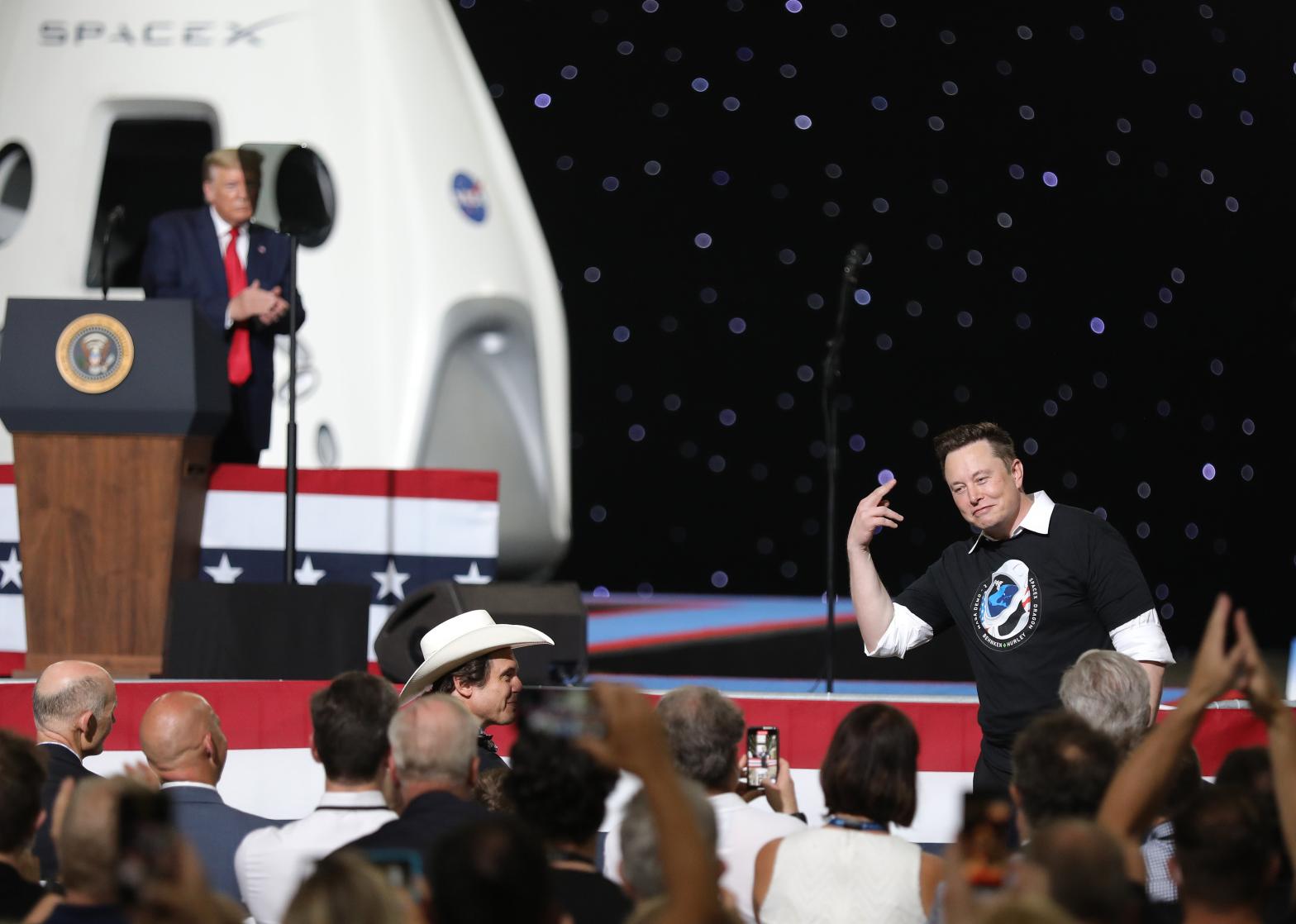 Donald Trump acknowledges SpaceX founder Elon Musk after the successful launch of the SpaceX Falcon 9 rocket in May, 2020. (Photo: Joe Raedle, Getty Images)
