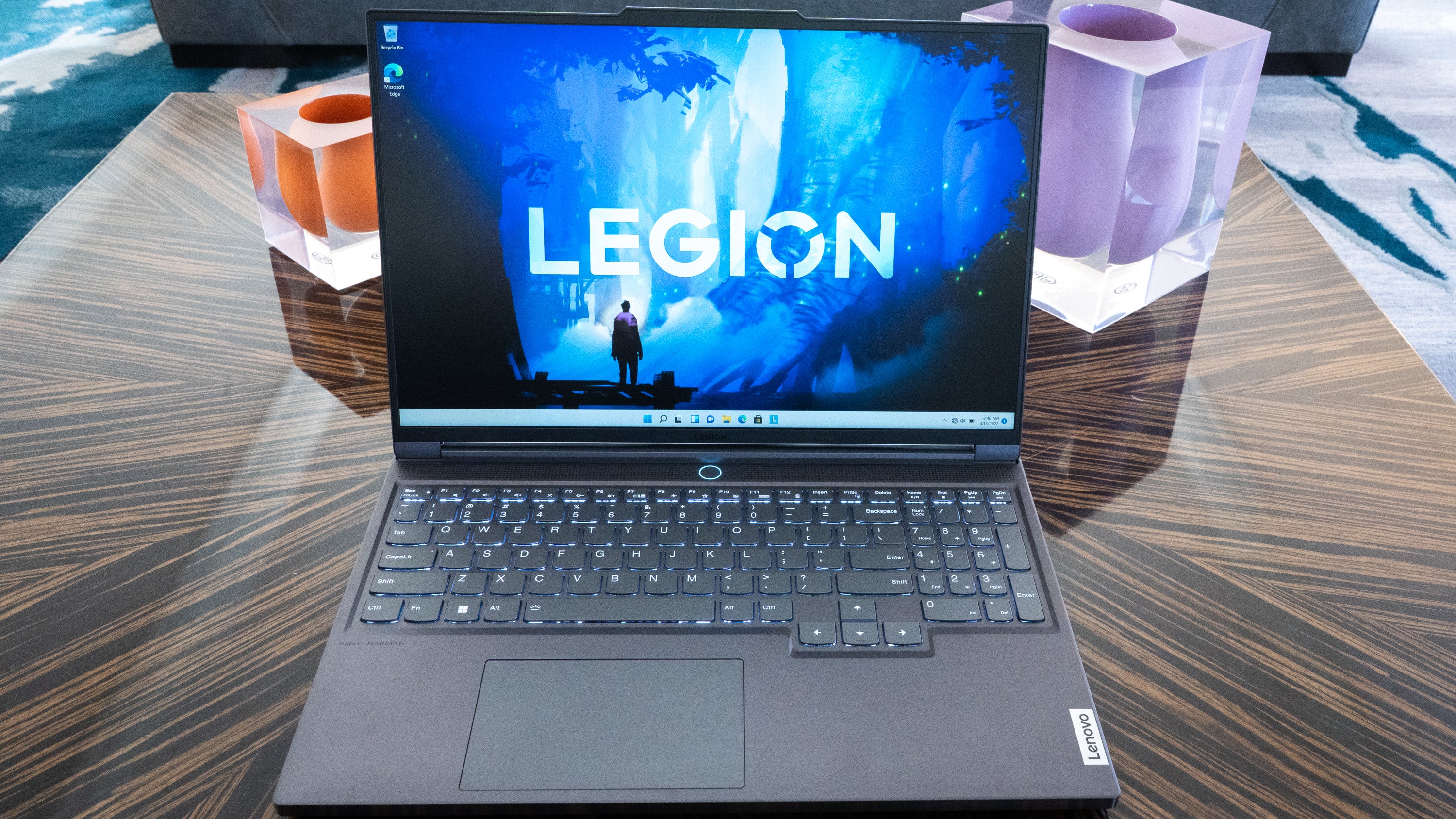 Lenovo Legion Slim 7 (Photo: Florence Ion/Gizmodo)