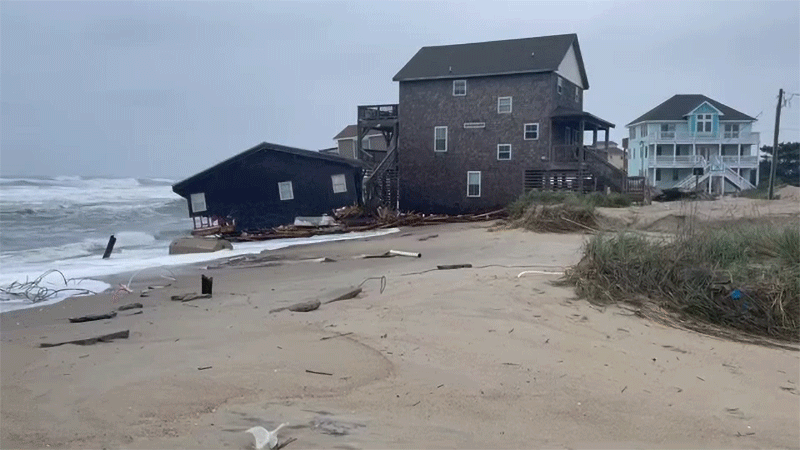 Waves continued to batter the first house after it fell.  (Gif: Cape Hatteras NPS / National Park Service, Fair Use)