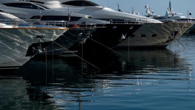Rich People Are Paying too Much for Yachts