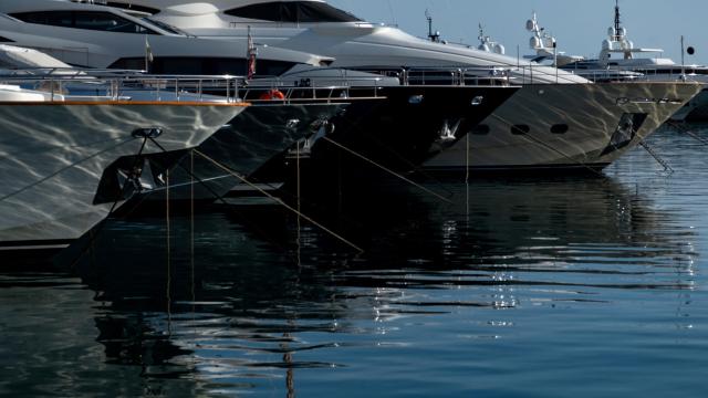 Rich People Are Paying too Much for Yachts