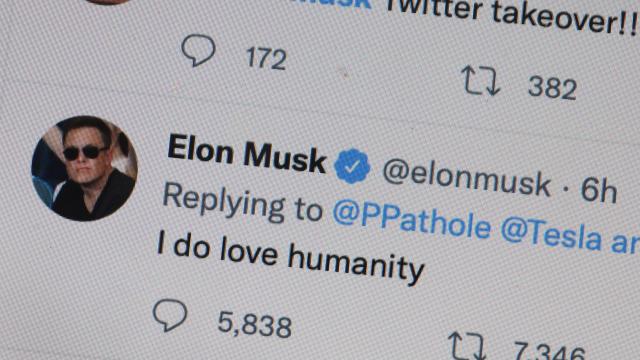 Musk Now Claims Twitter Breached Buyout Deal Over Bots