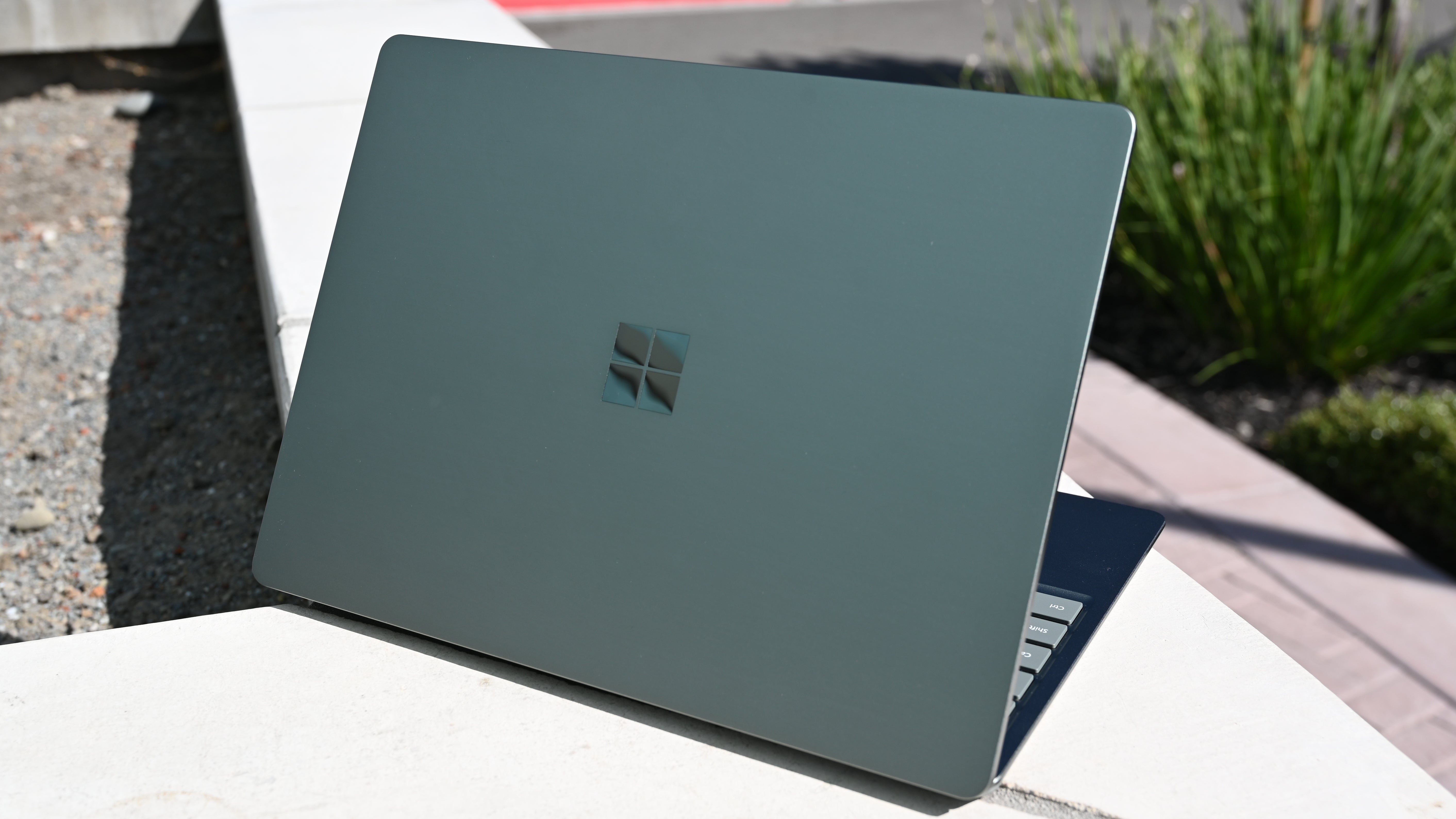 Microsoft Surface Laptop Go 2 Review: The Tricky Math of Budget Laptop  Buying - CNET