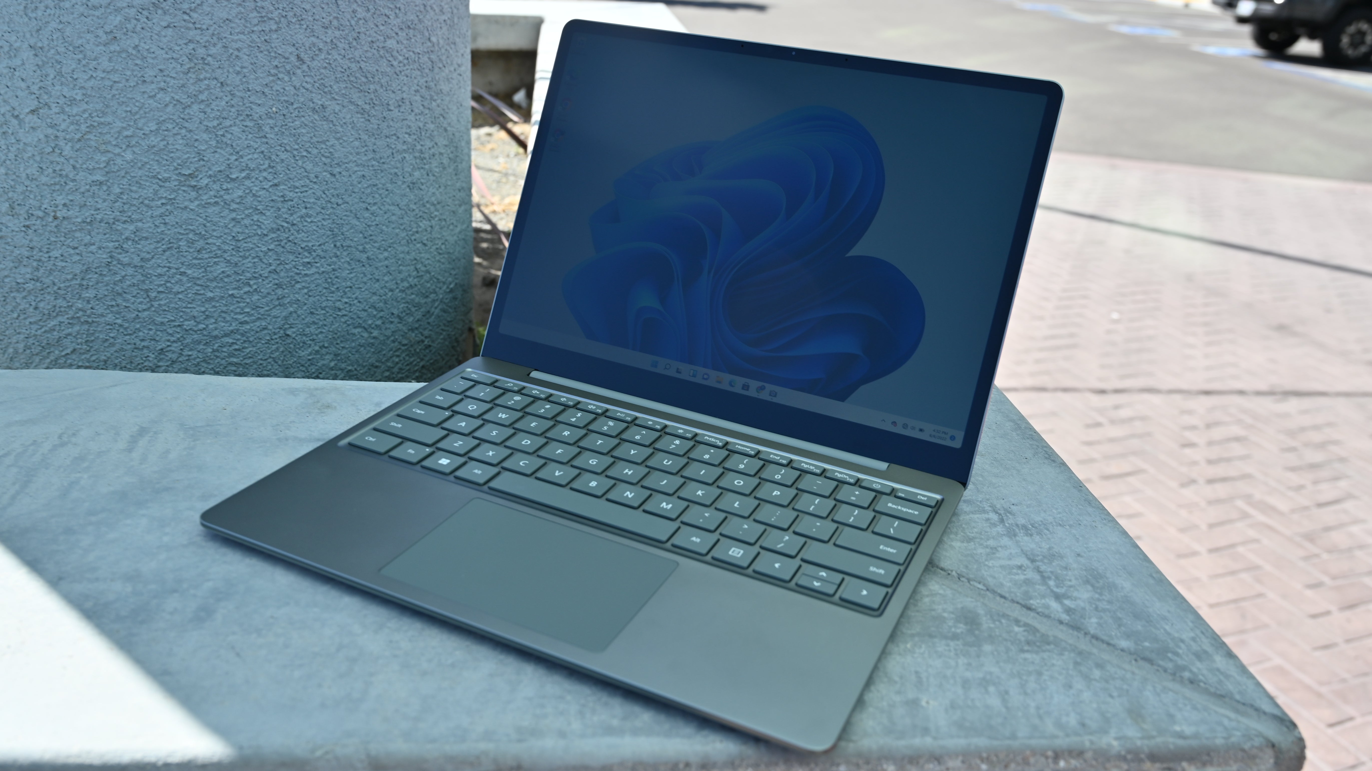 Microsoft Surface Laptop Go 2 (Photo: Phillip Tracy/Gizmodo)