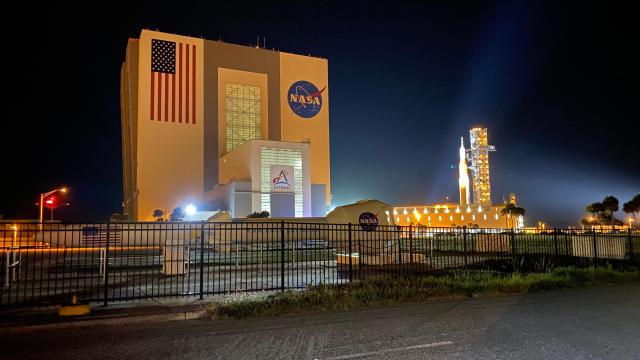 NASA’s Jumbo Rocket Arrives at the Launch Pad Ahead of Crucial Test