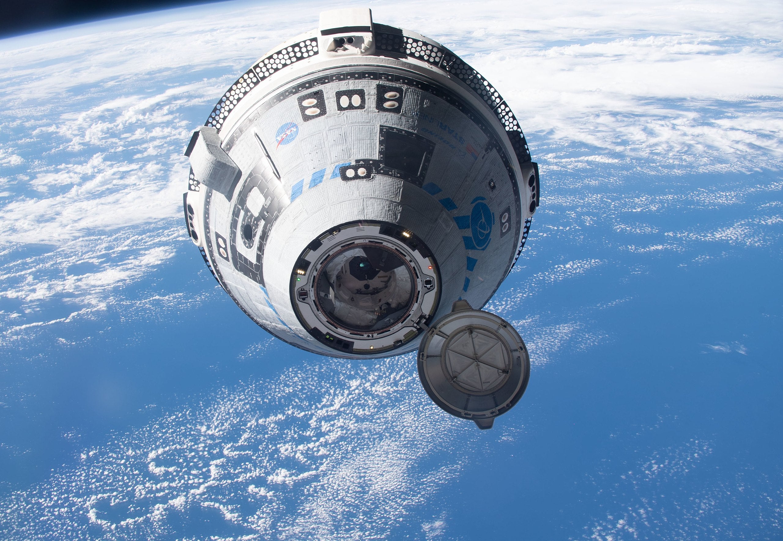 Boeing's Starliner approaching the ISS during the company's OFT-2 mission in May 2022. (Photo: NASA)