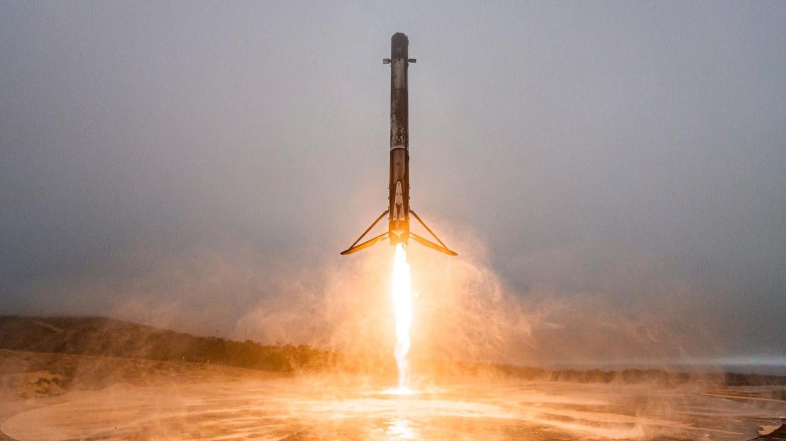 SpaceX's Falcon 9 rocket launched Germany's SARah 1 military imaging satellite into orbit on June 18. (Photo: SpaceX)