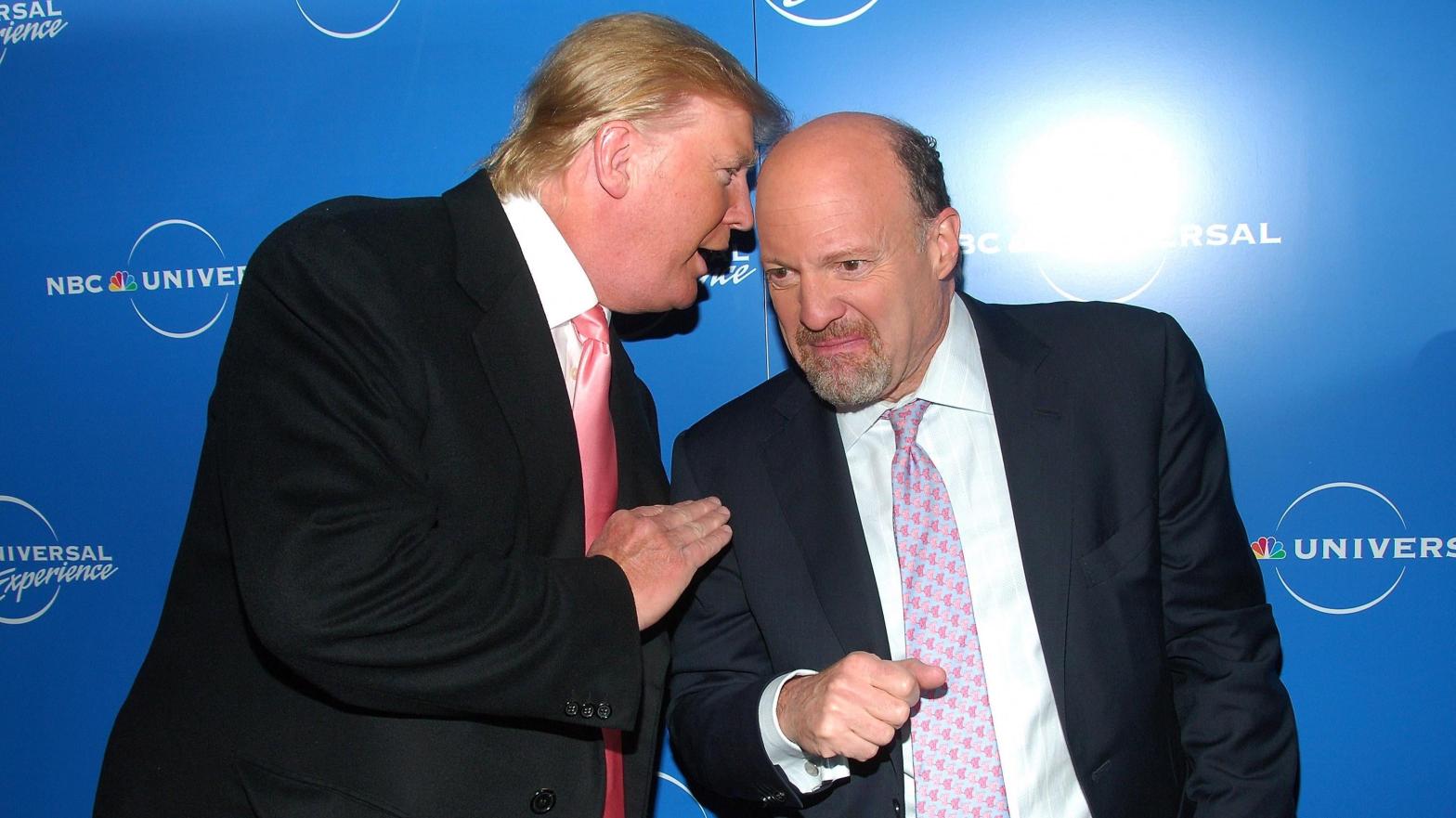 File photo of Donald Trump and Jim Cramer at Rockefeller Centre on May 12, 2008 in New York City. (Photo: Michael Loccisano/FilmMagic, Getty Images)