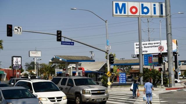 Car-Centric Los Angeles Could Ban New Gas Stations