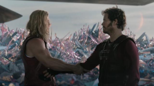New Thor: Love and Thunder Footage Reveals an Unexpected Ragnarok Connection