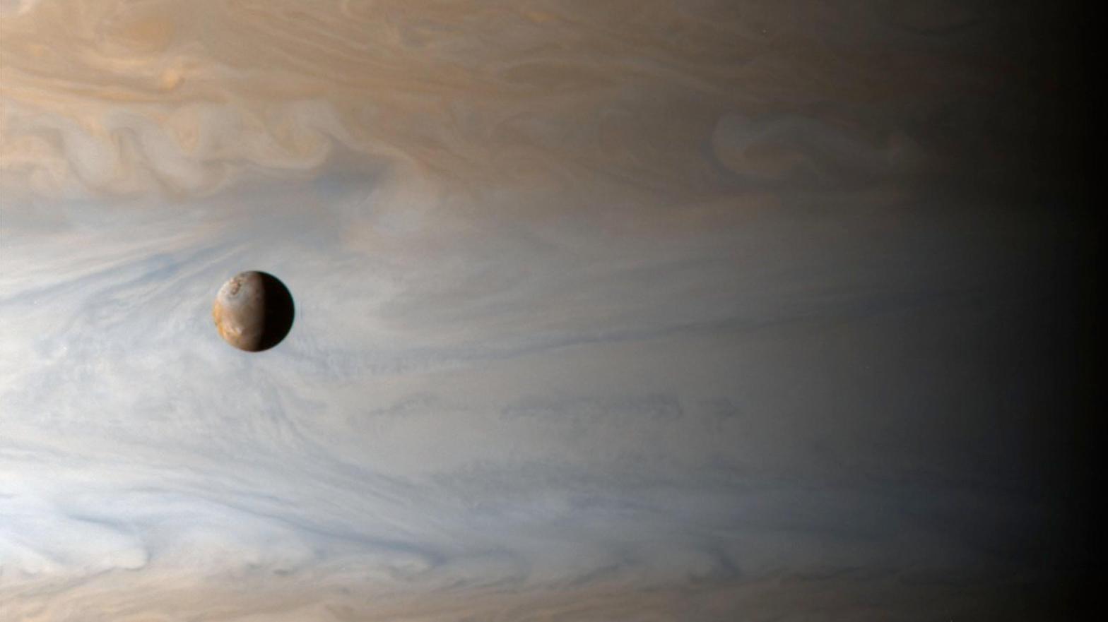 Io, a volcanically active moon orbiting Jupiter. (Image: NASA/Newsmaker, Getty Images)