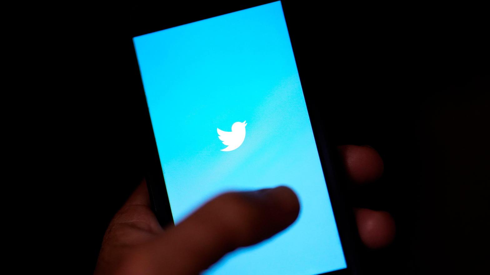 Co-authored tweets will show up on two profiles simultaneously.  (Photo: Gregory Bull, AP)