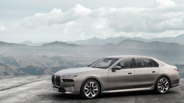 BMW Will Build a Bulletproof All-Electric i7 For Greenies With Enemies