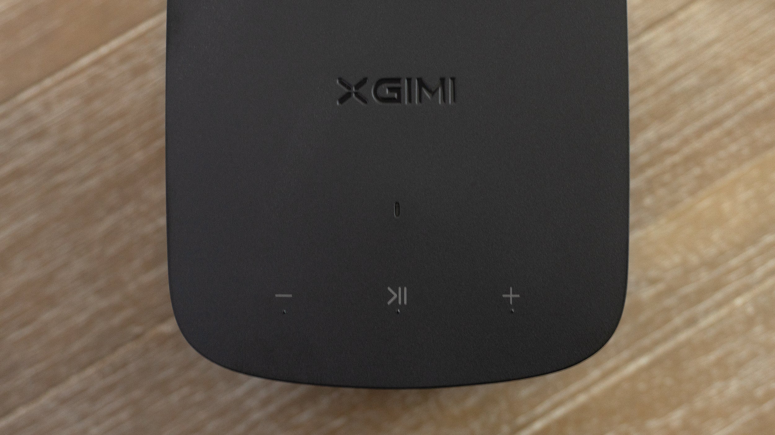 The XGIMI Halo+ has a very limited number of on-device controls. (Photo: Andrew Liszewski | Gizmodo)