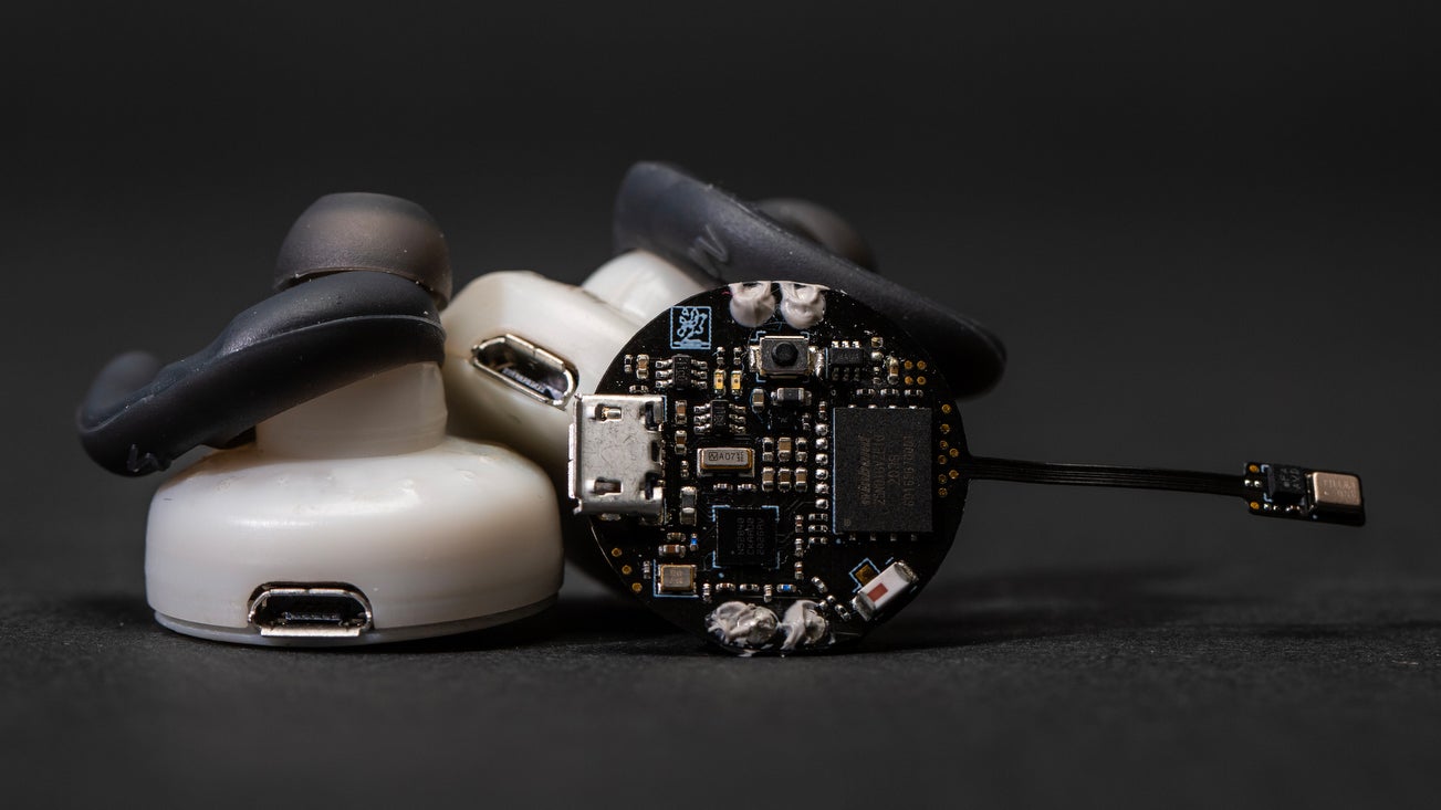 Researchers Create Wireless Earbuds That Could Greatly Enhance the Future of Noise Cancelling