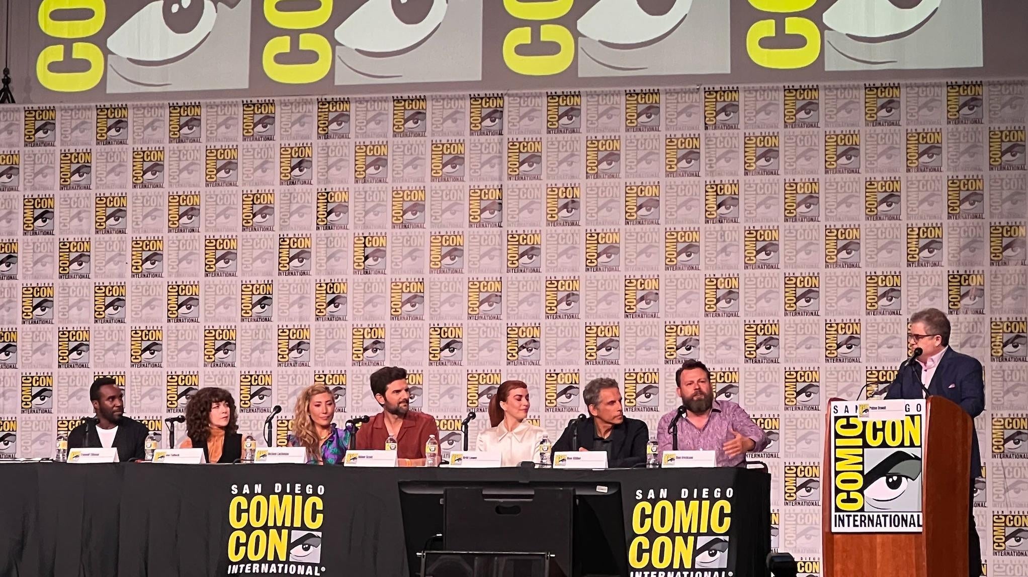 The Comic-Con panel, moderated by Patton Oswalt.  (Photo: Gizmodo/Germain Lussier)